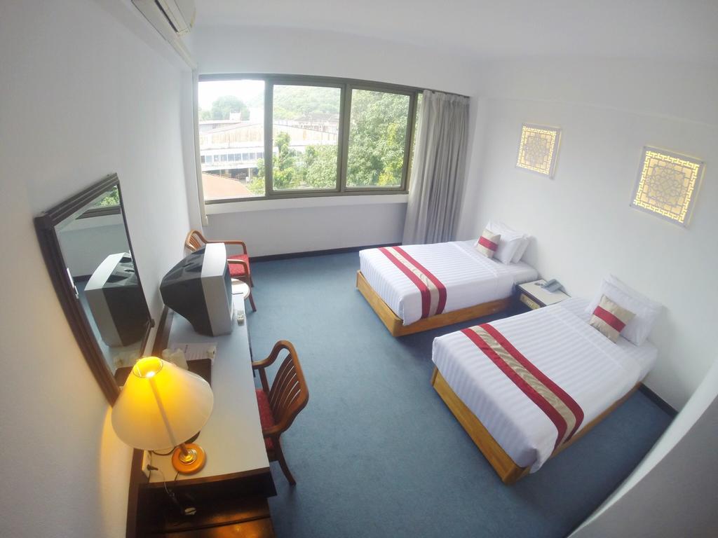 Phuket Town Inn Exterior photo